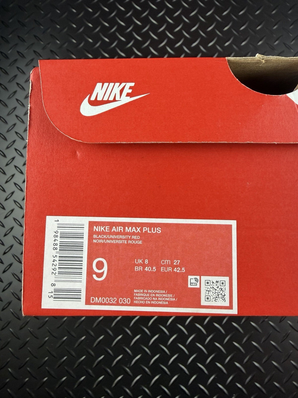 Nike Air Max Plus TN ‘Black University Red’ £175 RRP Brand New UK 8 - Full Box