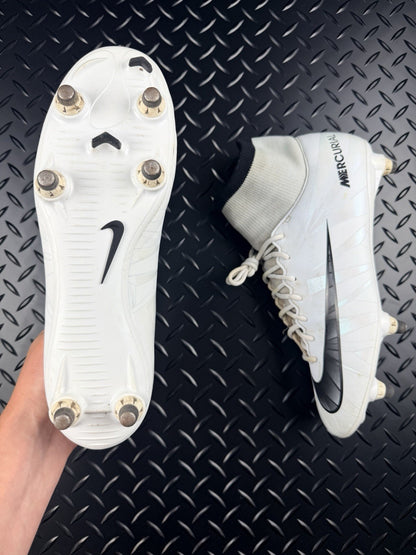 Nike Club Mercurial Superfly CR7 Soft Ground Pearl White Size UK 7