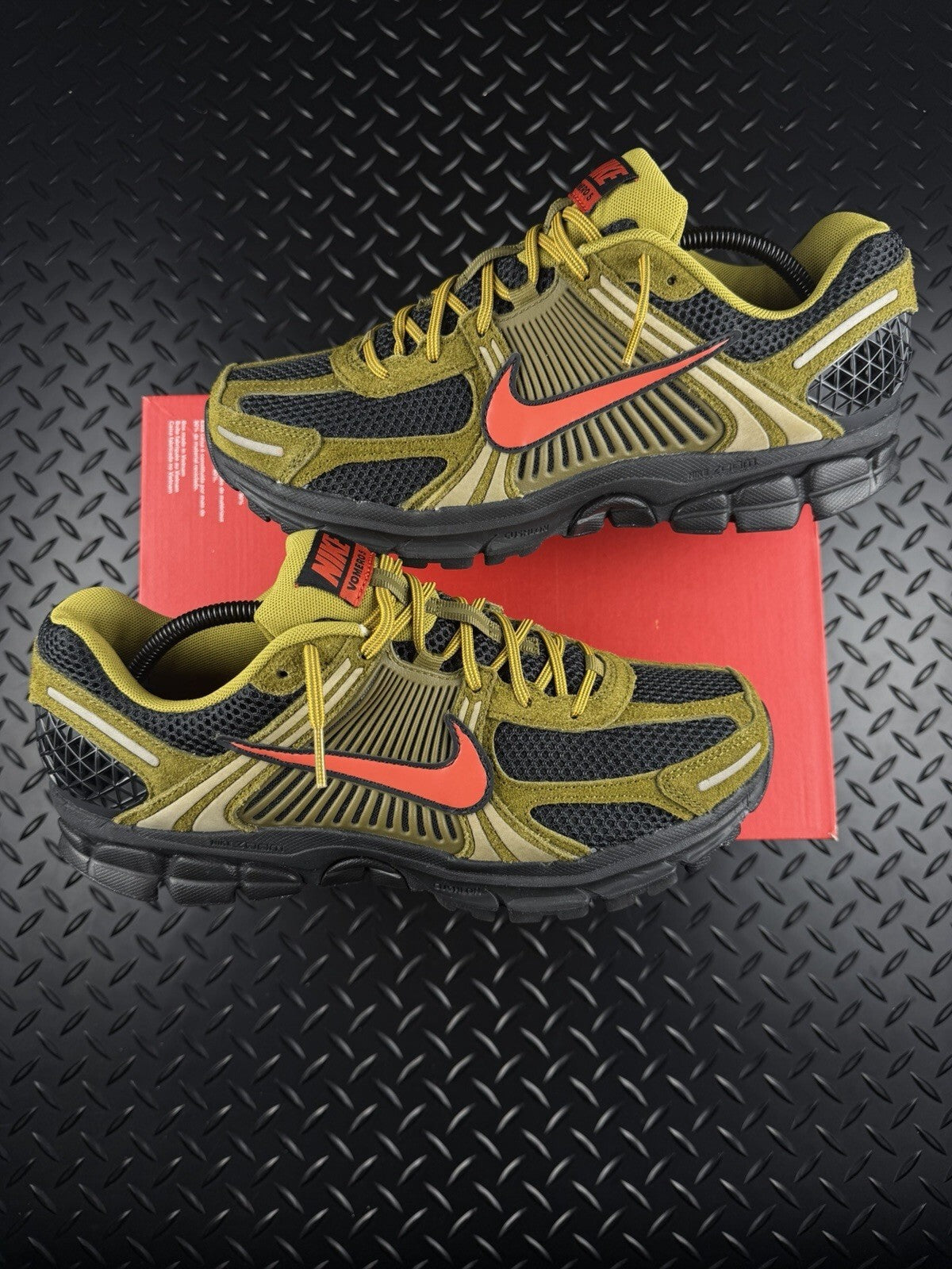 Nike Zoom Vomero 5 PRM ‘Olive Flak’ Brand New 100% Authentic Size UK 7.5