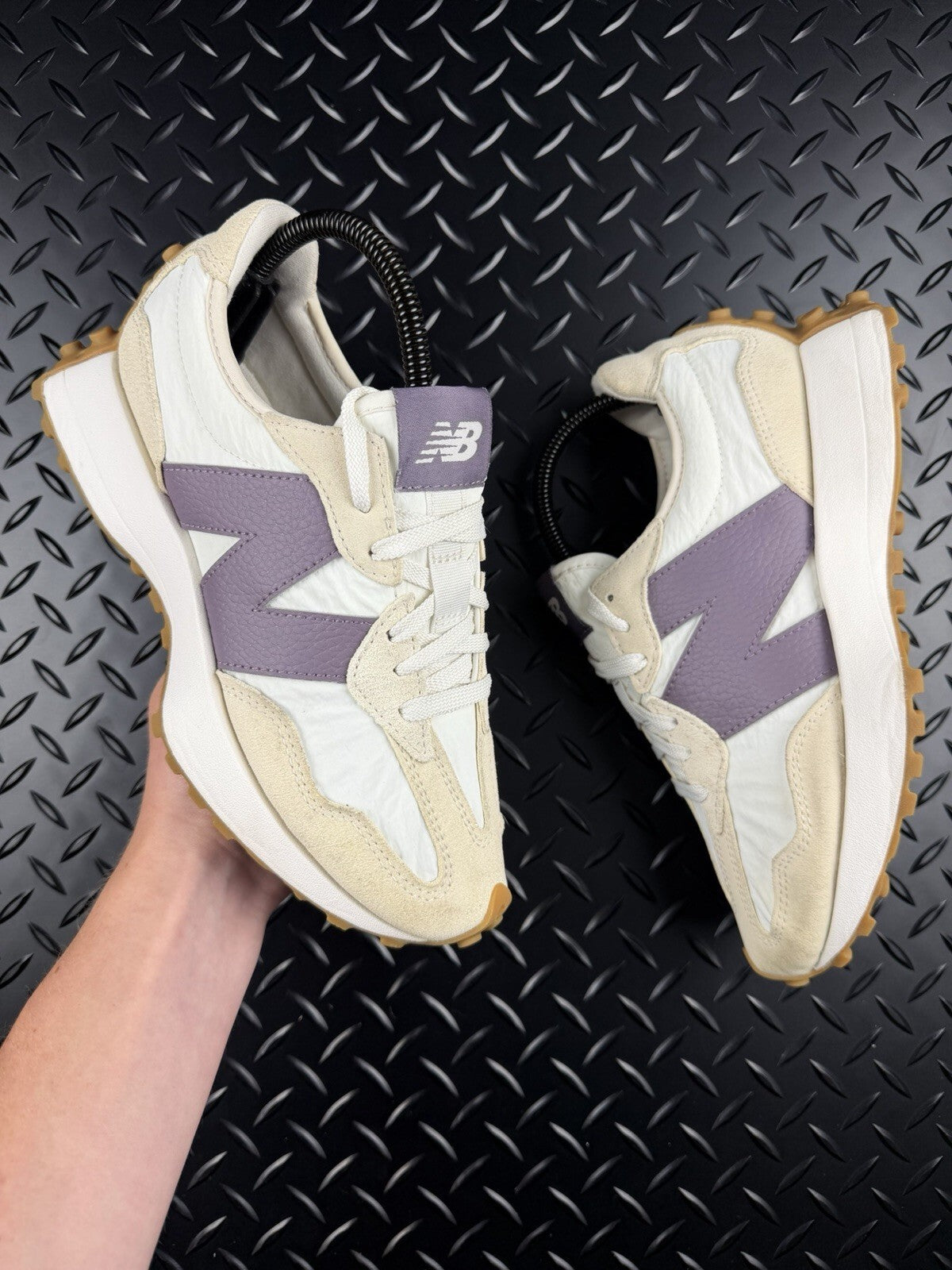 New Balance 327 ‘Purple Cream’ 100% Authentic Women’s Size UK 5