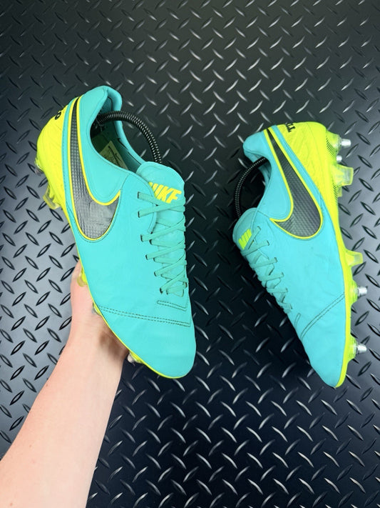Nike Tiempo Legend VI Elite SG ACC 2016 Turbo Green Football Boots Size UK 8.5