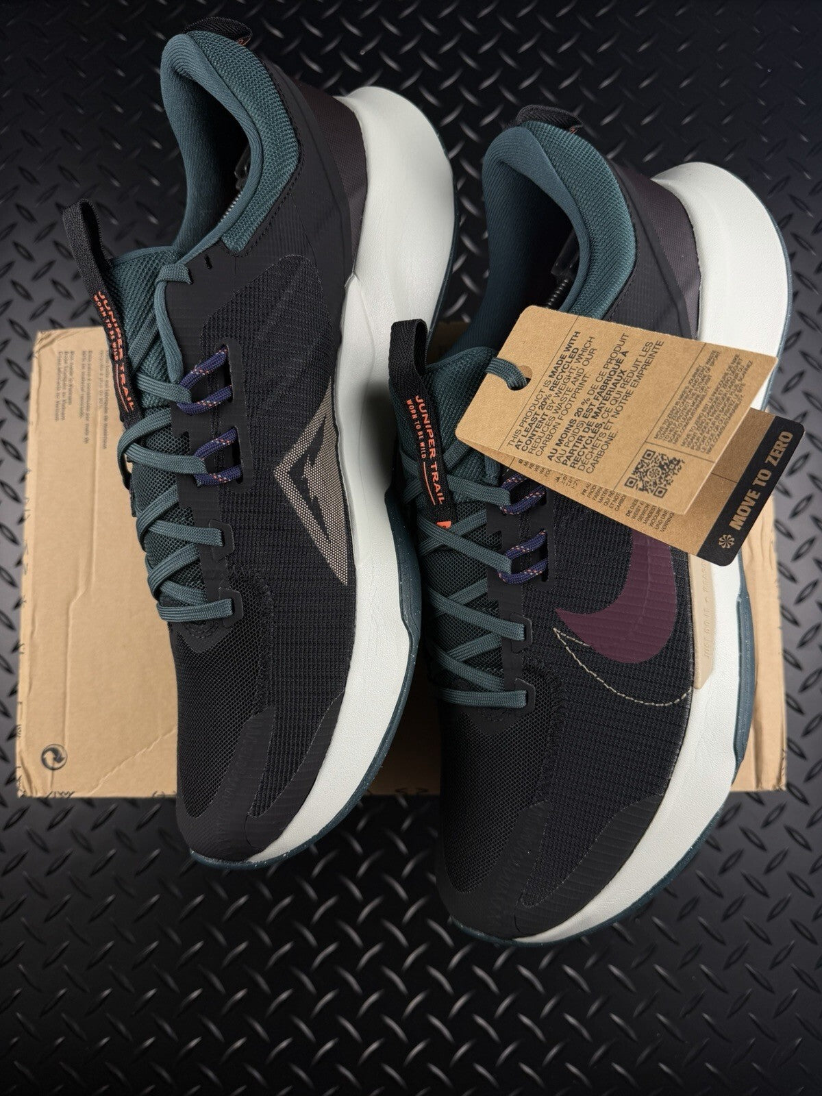 Nike Juniper Trail 2 Running Trainers ‘Black Teal’ Brand New Men’s Size UK 12